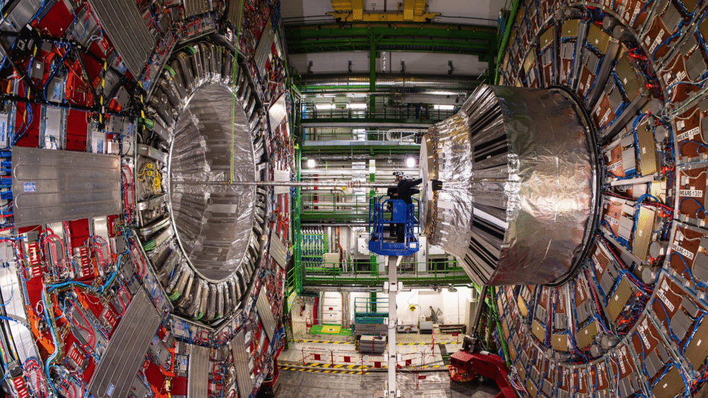 CERN Uses AI to Tackle the “Impossible” Search for Higgs Decay