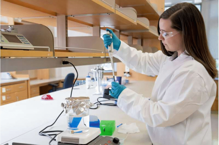 Engineers Develop Conductive Bioelectronic Hydrogels That Can Monitor Activity Inside the Body Engineers Develop Conductive Bioelectronic Hydrogels That Can Monitor Activity Inside the Body