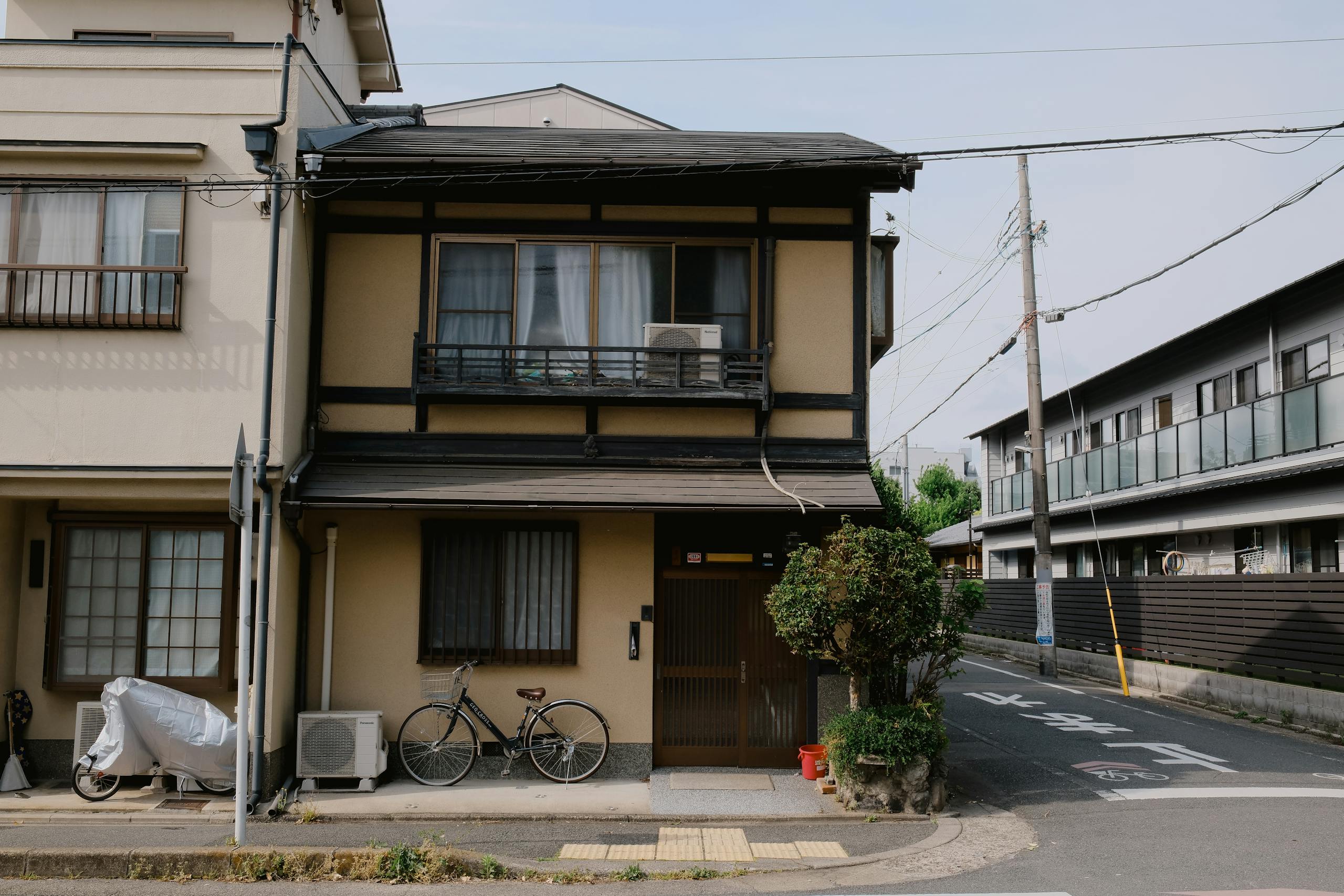 Charming Japanese-style house in a quiet residential district.