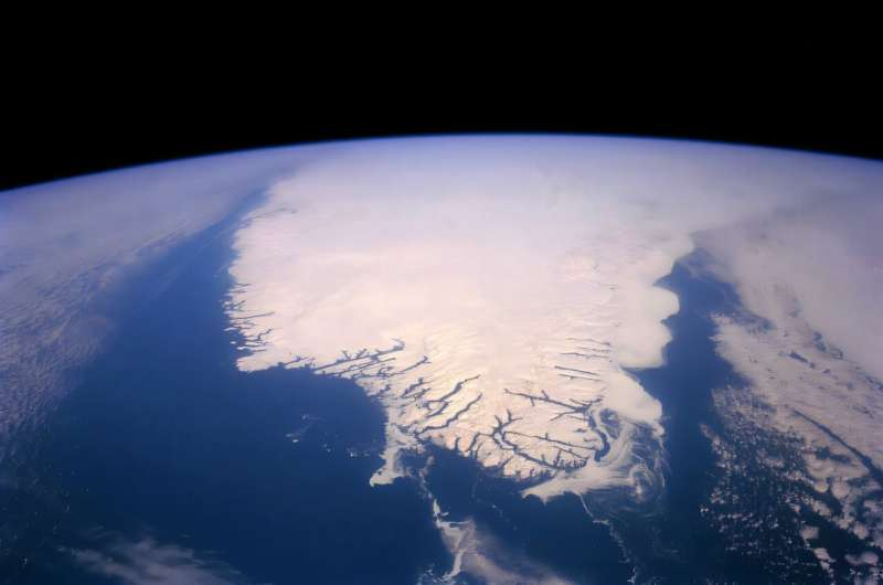 Greenland Was Ice-Free 400,000 Years Ago And A New Documentary Shows How Scientists Figured It Out