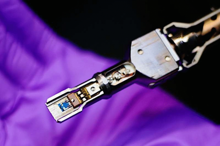 The First Direct Observation of the Hexatic Phase in Ultra-Thin Two-Dimensional Materials