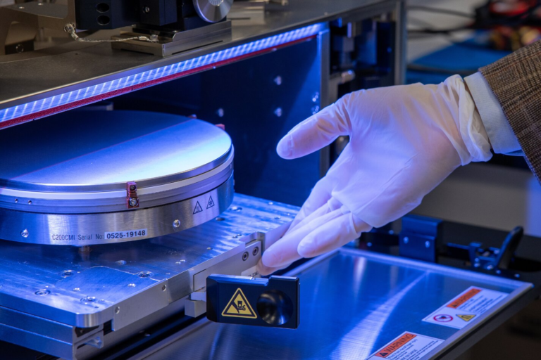 The First Monolithic 3D Chip Built in a U.S. Foundry Promises a Major Leap in AI Performance