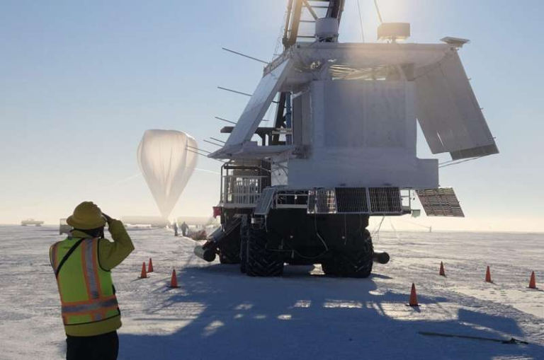 A Football-Field-Sized Balloon Is Flying Over Antarctica to Search for Dark Matter Clues