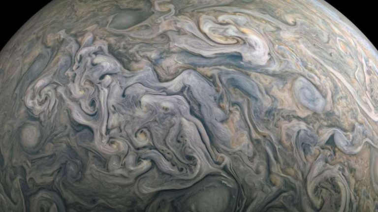 Jupiter’s Hidden Depths May Hold About 1.5 Times More Oxygen Than the Sun
