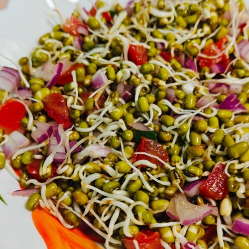 Green Sprouts Salad