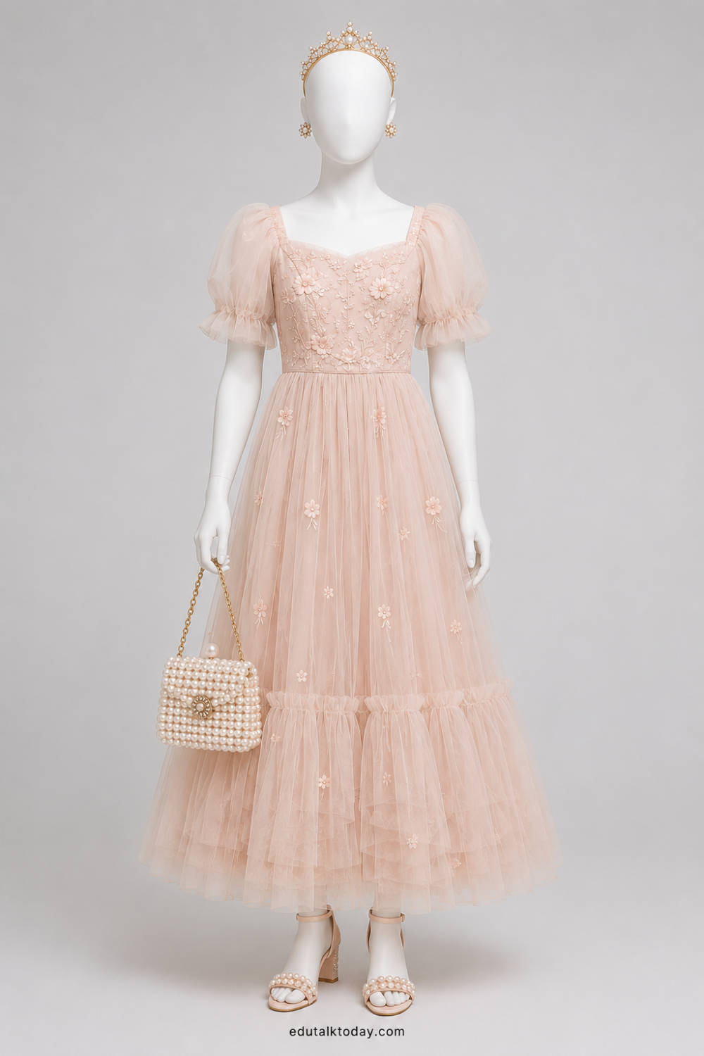 Birthday Outfit Ideas For Women